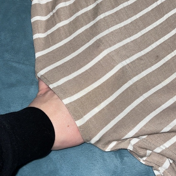 Tan, Striped Dress with POCKETS - Picture 4 of 4